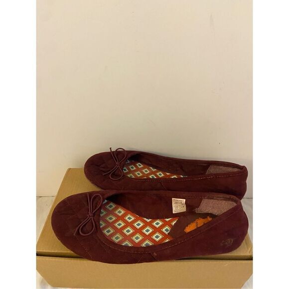 Rocket dog flats burgundy suede shoes size 8.5m - Picture 1 of 4